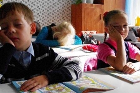 Uyku yoksunluğu okul çocukları için neden tehlikelidir?